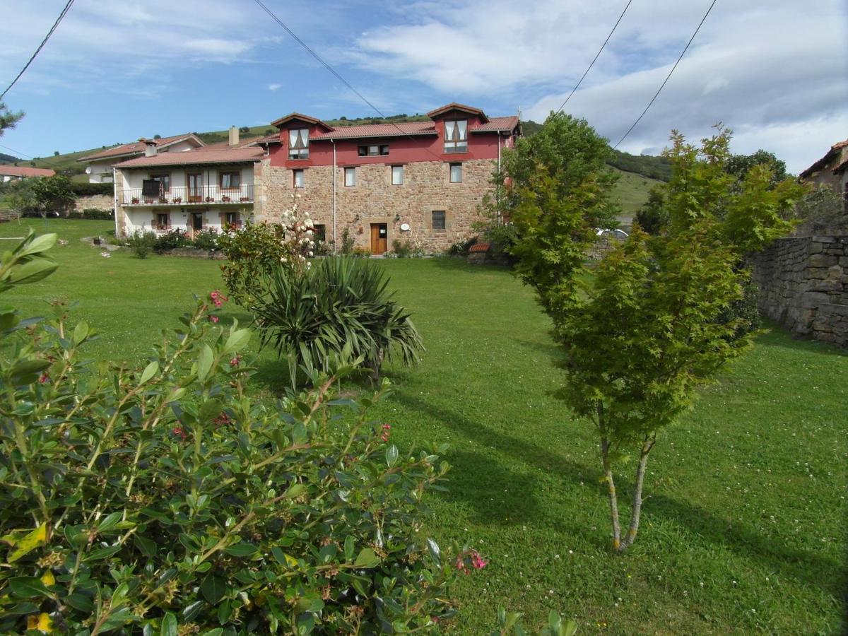 Albergue La Torre Santiurde de Reinosa Exterior photo